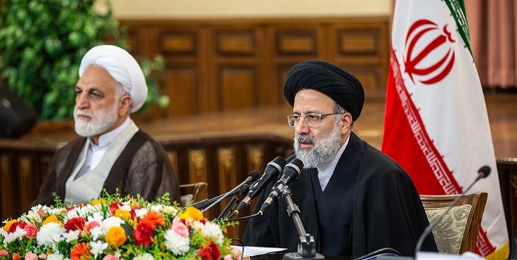 آیتالله رئیسی: جبران خسارت زیاندیدگان حوادث اخیر باید در دستور کار دولت قرار بگیرد/ اقناع افکار عمومی باید قبل از اجرای طرح صورت میگرفت اما همچنان ضرورت آن باقی است درخواستی که از مسئولان مختلف به ویژه دولت داریم این است که نسبت به جبران خسارتهای این افراد فکری کنند و حتماً جبران خسارتها باید در دستور کار دولت قرار بگیرد.