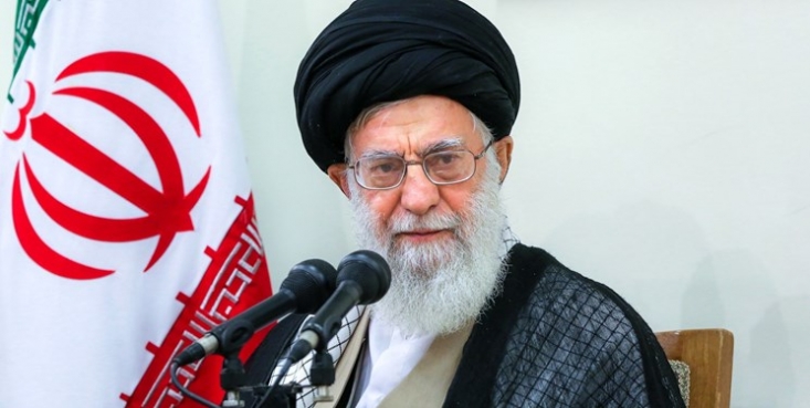 تسلیت رهبر انقلاب درپی درگذشت استاد موسوی قهار معاون ارتباطات مردمی دفتر رهبر معظم انقلاب از تسلیت ایشان درپی درگذشت استاد موسوی قهار خبر داد و گفت: خدمت حضرت مقام معظم رهبری رسیدم و این خبر را به ایشان دادم، متأثر شدند و برای مرحوم موسوی دعا کردند و فرمودند: از طرف من به خانواده ایشان تسلیت بگویید.