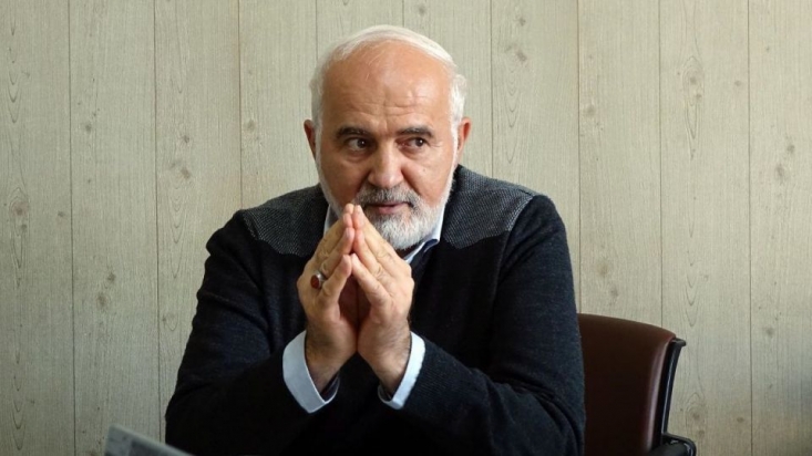 روحانی پیغام فرستاد تصمیمگیری درباره FATF را عقب بیندازیم!/ اگر رأیگیری شود مجمع حتماً با پیوستن به FATF مخالفت خواهد کرد توکلی گفت: آقای روحانی اواخر سال پیش از طریق آقای دژپسند، وزیر اقتصاد، پیغام فرستاده بود که برای رأیگیری بر سر FATF فعلاً دست نگه داریم. همچنین آقای مجید انصاری هم خواست تصمیمگیری را عقب بیندازیم.