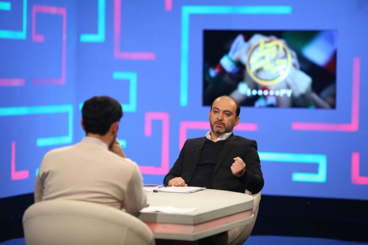معادل ۵ فاز پارس جنوبی در تهران گاز میسوزد دوستی مدیر پروژه ستاره خلیج فارس با اشاره به نقش مصرف گاز در آلودگی هوای تهران گفت: آلودگی گاز هم قابل توجه است. ما در شهر تهران معادل ۵ فاز پارس جنوبی گاز میسوزانیم.