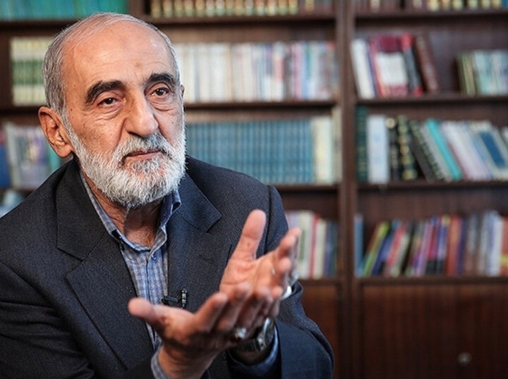 آقای روحانی! اصل نظام بهانه آمریکاست آقای دکتر همتی رئیسکل محترم بانک مرکزی که اولاً یک اقتصاددان برجسته و ثانیاً عضو کابینه است به صراحت اعلام میکند که؛ «تصمیم اجلاس FATF تأثیری در روابط و معاملات ما نخواهد داشت».