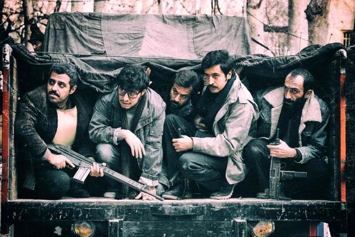 «ماجرای نیمروز» به بازار موسیقی رسید آلبوم موسیقی ماجرای نیمروز (ردخون) شامل ۱۹ قطعه است که ۸ قطعه آن مربوط به فیلم سینمایی ماجرای نیمروز و ۱۱ قطعه از آن مربوط به فیلم سینمایی ماجرای نیمروز ۲ (رد خون) است.