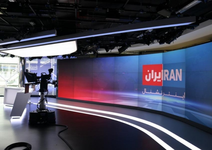 پروژه رسانههای خارج نشین برای تطهیر تروریستهای کومله؛ از رامین حسین پناهی تا دیاکو رسولزاده و صابر شیخ عبدالله رادیو فردا، صدای آمریکا، بی بی سی فارسی و ایران اینترنشنال از جمله رسانههایی بودند که در اخباری مشابه، به اعدام دیاکو رسولزاده و صابر شیخ عبدالله واکنش نشان دادند.