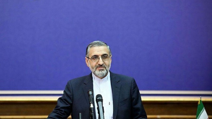 صدور حکم حبس برای ۱۱ مفسد اقتصادی/ ارسال پرونده «روح الله زم» به دیوان عالی/ بازگشت ۲۷ هکتار از اراضی تپه «سرخه» به بیت المال/ عزم جدی قوهقضائیه برای استیفای حقوق کارگران هفتتپه اسماعیلی گفت: در هفته گذشته ۱۱ نفر از اخلالگران نظام ارزی و کسانی که با قاچاق عمده ارز و طلا با خرید و فروش غیر مجاز اقداماتی را انجام دادند در شعبه سوم محکومیت قطعی پیدا کردند.