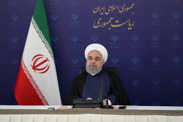 مزاحمت برای هواپیمای مسافربری ماهان مصداق بارز تروریسم هوایی است/ عزاداری محرم تعطیل نمیشود رئیسجمهور گفت: کشوری که جنگنده را به سمت هواپیمای مسافربری می فرستد کار تروریستی هوایی انجام داده و باید با او به عنوان یک تروریست برخورد شود.
