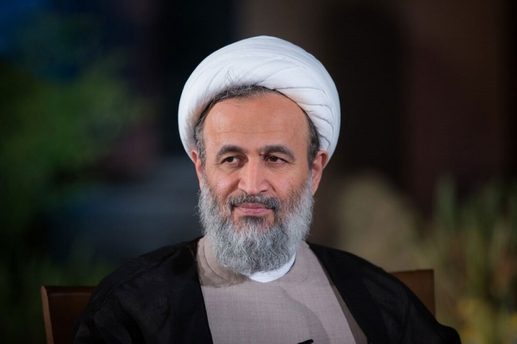 اگر از صلح امامحسن(ع) بگوییم اما از خیانت یارانش نگوییم، خیانت کردهایم/ چگونه میشود از حرف حق، علیه جبهۀ حق استفاده کرد؟/ نقش منافقین در تحمیل صلح به امام حسن(ع) چرا پیامبر(ص) و علی(ع) و امامحسن(ع) در برخی موارد کوتاه آمدند؟ بهخاطر وجود منافقینی که موجب انحراف افکار عمومی بودند، و بهخاطر وجود مؤمنین ضعیفی که موجب تحمیل اقدام ناصحیح به ایشان شدند.
