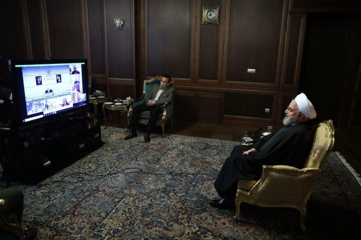 عدم مدیریت صحیح، عامل افزایش آمار مرگ و میرهای کرونایی در ایران/ رئیس کمیسیون بهداشت مجلس: دولت حاضر نیست تهران تعطیل شود از ابتدای پاییز، دولت محدودیتهای رنگارنگی برای مقابله با کرونا وضع کرده اما این اقدامات نه تنها تعداد مرگومیرهای روزانه را کم نکرده بلکه رتبه ایران در بین کشورهای بحرانزده را ارتقا داده است.