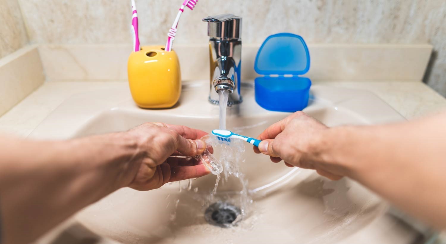 مدت زمان روش درمان ارتودنسی نامرئی (اینویزالاین) - دکتر داود عبدالهی