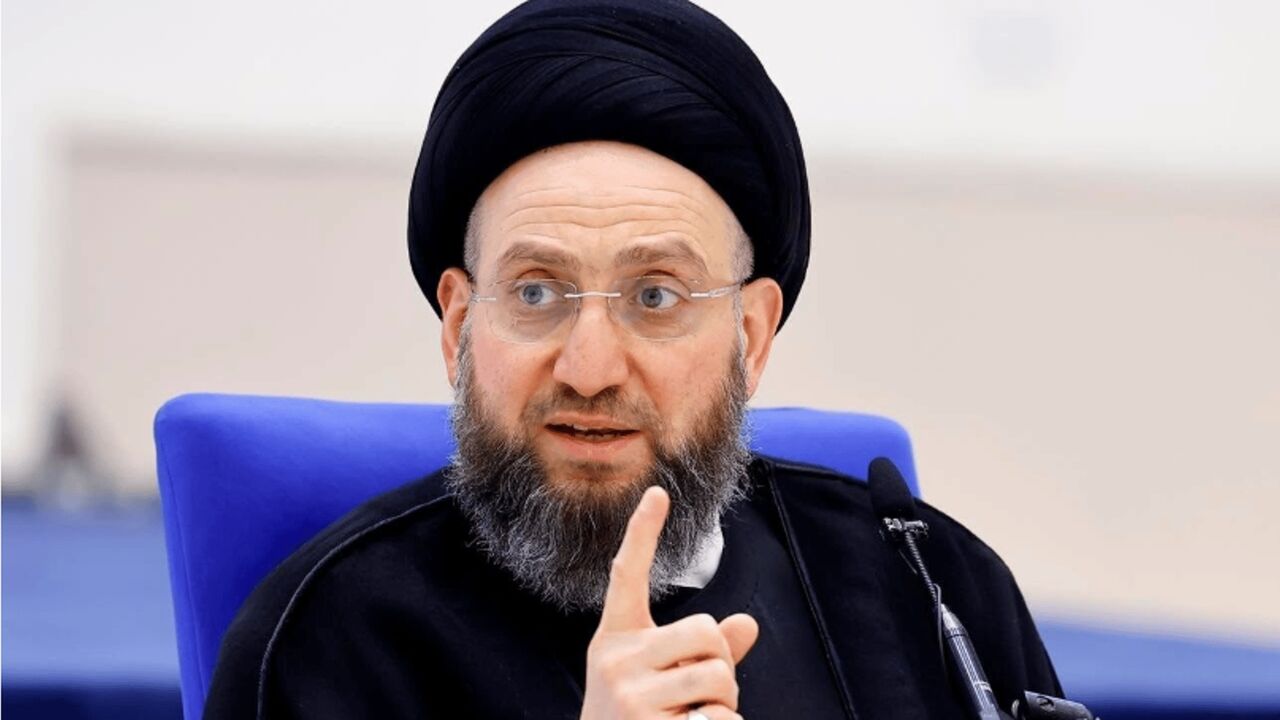 حکیم: انحصار سلاح به معنای انحلال حشدالشعبی نیست/ تأکید بر حفظ حشدالشعبی به عنوان یک نهاد رسمی