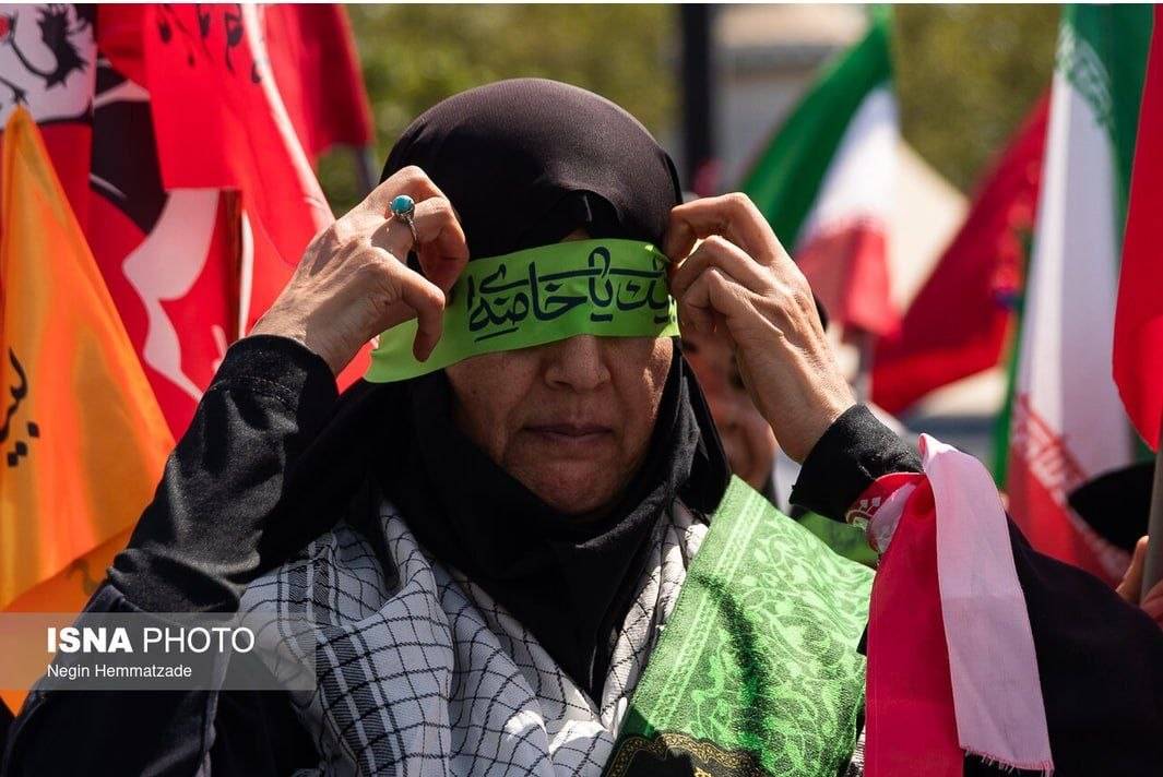 هجمه گسترده اصلاح طلبان رادیکال و رسانه های وابسته به دولت به ملت جانفدا ادامه دارد/ تکرار ایده کاریکاتور توهین آمیز شرق این بار در خبرگزاری دولتی ایسنا