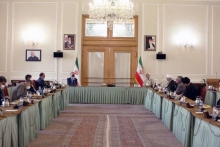 فلسطین همچنان مسئله نخست جهان اسلام است وزیر امور خارجه با بیان اینکه فلسطین همچنان مسئله نخست جهان اسلام است، تأکید کرد: وزارت امور خارجه از تمام ظرفیتها و امکانات خود برای حمایت همهجانبه از آرمان فلسطین بهره خواهد گرفت.