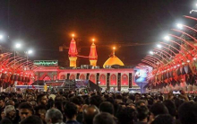 ۶ قطره از اقیانوس بیکران حماسه اربعین بدیهی است که شرح این عشق شورانگیز از دایره توان زبان و قلم بیرون است و این وجیزه فقط اندکی از بسیارها و قطرهای از دریاهاست.