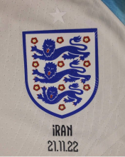 نام ایران روی پیراهن تیم‌ملی فوتبال انگلیس در دیدار ۲ تیم در جام جهانی فوتبال به شکل شیطنت‌آمیزی درج شده بود. موضوعی که زمینه‌ساز شکایت به کمیته اخلاق فیفا را موجب شده است.
