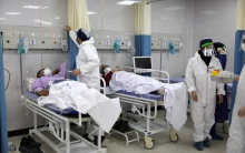  بنابر اعلام وزارت بهداشت، در شبانه روز گذشته ۶۳ بیمار مبتلا به کرونا در کشور شناسایی شد که ۱۸ نفر آنها در بیمارستان ها بستری شده‌اند.
