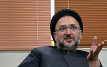 آقای ابطحی! انتظاری جز بیمحلی داشتید؟! خاتمی و برخی عناصر همسو، در آغاز اغتشاشات اخیر هم نقش هیزمکشی و آتشافروزی را داشتهاند و قبل از اینکه نظر مراجع قانونی درباره فوت مهسا امینی منتشر شود، همین مسئله را بهانه عقدهگشایی و اتهامپراکنی قرار دادند.