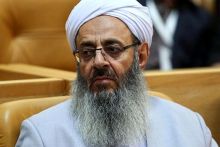 حمایت مجدد عبدالحمید از اغتشاشگران امام جماعت مسجد مکی زاهدان که اظهارات او همواره به بهانه تداوم آشوب و ناامنی در این شهر منجر شده است، بار دیگر اظهارات فاقد مبنایی را در نمازجمعه روز گذشته این شهر مطرح کرد.