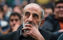 دانشجویان این خاطره را بخوانند! در حالی که دولت اصلاحات از دانشجویان برای اهداف سیاسی و حزبی خود بهره میگرفت (مصادره جنبش دانشجویی به نفع اهداف سیاسی) روز ۱۶ آذر ۸۳ آقای خاتمی در دانشکده فنی دانشگاه تهران وقتی با اعتراض دانشجویان مواجه شد، به شدت برآشفت و خطاب به معترضان گفت؛ کاری نکنید که بگویم بیرونتان کنند!