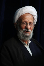 جهل سران فتنه باورکردنی نیست/ اگر تاثیر دین، ایمان و سیدالشهداء را درک کردهبودند، در روز عاشورا جسارت نمیکردند/ مقام معظم رهبری در طول این مدت با یک تدبیر حکیمانه مسائل را حل کردند ۱۳ سال پیش، در سال ۸۸ پس از آنکه کشور نزدیک به نه ماه به حاشیه بردهشد، امت مسلمان ایران با حماسهی میلیونی به دعوت امام و مقتدای خود لبیک گفته و در قیامی عظیم فتنهی برنامهریزی شدهی این کوردلان را خنثی کردند.