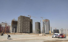 رئیس کمیسیون عمران مجلس گفت: هم‌اکنون تسهیلات ساخت مسکن در تهران ۴۰۰ میلیون تومان است که پیشنهاد وزارت مسکن افزایش ۳۰۰ میلیون این مبلغ است.