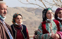 آخرین جزئیات از مراحل ساخت سریال «نون.خ» تصویربرداری سریال طنز «نون خ» این روزها در تهران ادامه دارد؛ مجموعه ای که حالا به فصل چهارم خود رسیده است و از گزینه های اصلی پخش نوروزی است.