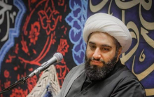 حجت‌الاسلام حامد کاشانی می‌گوید: امیرالمؤمنین(ع) فرمود اگر کسی در شب یا روز عید غدیر به دیگران افطار دهد، میلیون‌ها نبی، صدیق و شهید را سر سفره خود نشانده است که یکی از آن‌ها صدیقه طاهره(س) است.