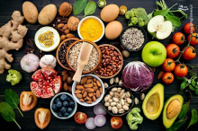 یک متخصص طب ایرانی، بر رعایت ۶ اصل برای زندگی سالم در دوران سالمندی تاکید کرد.