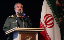 در سالگرد اغتشاشات دو تا بز هم به هم شاخ نزدند جانشین فرمانده کل سپاه در کنایهای به دشمنان در سالگرد اغتشاشات، گفت: امسال هم در سالگرد اغتشاشات گذشته، علیرغم جوسازیهای زیادی که صورت گرفته بود، دو تا بز هم به همدیگر شاخ نزدند. البته این عبارت را پیامبر (ص) فرموده است.