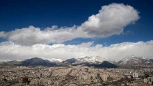 کاهش دمای هوای تهران از چهارشنبه اداره کل هواشناسی استان تهران از بارش پراکنده باران و کاهش نسبی دمای هوا از بعد از ظهر چهارشنبه (۲۴ آبانماه) خبر داد.