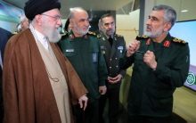 رهبرانقلاب جواب رضوانی را داد + فیلم صبح امروز رهبر انقلاب در دانشگاه علوم و فنون هوافضای عاشورا حضور یافتند و از نمایشگاه دستاوردهای نیروی هوافضای سپاه پاسداران بازدید کردند. فرمایشات رهبر انقلاب اسلامی پس از بازدید از نمایشگاه هوافضای سپاه را در این ویدئو ببینید.