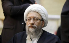  صادق آملی لاریجانی رئیس مجمع تشخیص مصلحت نظام در انتخابات خبرگان استان مازندران رأی نیاورد.