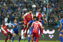 قیمت دو باشگاه استقلال و پرسپولیس مشخص شد سازمان خصوصی سازی ضمن اعلام آگهی مزایده دو باشگاه استقلال تهران و پرسپولیس شرایط مرتبط با خریداری سهام این دو باشگاه را اعلام کرد.