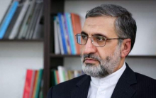 اسماعیلی: از دید شهید رئیسی «تحول» شعار نبود، ماموریت بود رئیس دفتر ریاست جمهوری با بیان اینکه شهید رئیسی مجدانه پیگیر مسائل استانها بودند، اظهار کرد: ایشان اعتقاد داشت که تحول برای ما شعار نیست بلکه مأموریت است که باید عملیاتی و اجرایی شود.
