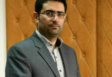 دکتر یعقوب زراعت کیش، تحلیلگر مسائل اقتصادی:استراتژی ما باید تنگه بدون عمان باشد، چون این کشور استراتژی ابهام درباره تنگه هرمز اتخاذ کرده است.
