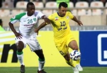 نفت ایران 1 - الاهلی عربستان 2/ صعود دلچسب یاران منصوریان به جمع 8 تیم برتر آسیا/ نعره یا حیدر شیر بچه های ایرانی در میان هزاران سعودی + فیلم دیدار رفت دو تیم با پیروزی یک بر صفر نفت به پایان رسیده بود و با توجه به زدن گل در خانه حریف شاگردان منصوریان دست به کار بزرگی زدند و توانستند به مرحله یکچهارم نهایی لیگ قهرمانان آسیا راه یابند.