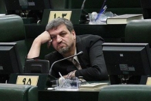 منتخب اصلاح‌طلب مردم تهران با تاکید بر اینکه ۵۰ نفر از اعضای لیست امید به لاریجانی رأی دادند، گفت که آنها گرچه میثاق نامه امید را امضا کرده بودند و عکس یادگاری با ما گرفتند اما زنبیل را جای دیگری بردند.