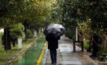 
سازمان هواشناسی از احتمال وقوع رگبار و وزش باد شدید در برخی استان ها خبرداد.