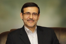 محمدجواد فتحی نماینده مردم تهران در اعتراض به برخی ایرادهای موجود در ساختار قانونگذاری از نمایندگی مجلس دهم استعفا کرد.