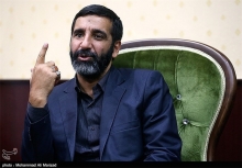 حاج حسین یکتا در پاسخ به سرمایه‌های چند صدمیلیاردی خود گفت: سرمایه چند صد میلیاردی حسین یکتا، خاطرات آنانی است که پایشان به آسمان باز شد و در مکتب روح الله، در جبهه یک شبه مرد شدند.
