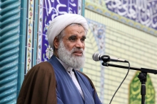 عضو مجلس خبرگان رهبری با بیان اینکه امروز قلب هر انسان آزاده و مقاومی در یمن می تپد، گفت: وظیفه هرکشور و جریان آزاده ای است که به مردم یمن اسلحه، غذا و کمک مالی برساند.
