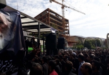 مراسم تشییع و وداع با پیکر آیت‌الله مرتضی تهرانی استاد برجسته اخلاق تهران صبح امروز در حسینیه آن مرحوم برگزار شد.
