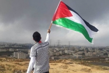 دو دانشمند فلسطینی به طرز مشکوکی در الجزایر ترور شدند و به نظر می رسد این عملیات توسط عناصر سرویس جاسوسی رژیم صهیونیستی صورت گرفته است.