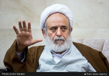 دهه سخنرانی حجت‌الاسلام حسین انصاریان مفسر قرآن و و پژوهشگر معارف اسلامی، همزمان با ایام زیارتی امام رضا(ع) در مشهد مقدس برگزار خواهد شد.