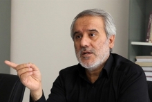 جریان روشنفکری در ایران «دوزیست» است/تقیزاده میگفت نارنجک غربی شدن را من برای اولین بار در ایران منفجر کردم/ روشنفکری وابسته به دنبال «عرفیسازی آموزش و پرورش» است این استاد دانشگاه گفت: یکی از نشریات معروف زمان اصلاحات که سردبیرش از تقیزادهها بدتر است، به اروپاییها گفت تا زمانی که با ایران در زمینههای فرهنگی و سیاسی به توافق نرسیدید، توافق اقتصادی و تکنولوژیک را اجرا نکنید!