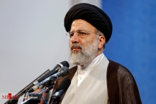 قوه قضائیه باید برای برخورد با فساد اقتصادی و اجتماعی آماده باشد/ پایان عمر مفسدان فرا رسیده است رئیسی با بیان اینکه پایان عمر مفسدان اقتصادی فرارسیده است، افزود: برخورد با فساد مقطعی نخواهد بود بلکه بسان موجی فساد را با خود خواهد برد و ادامهدار و مستمر خواهد بود.