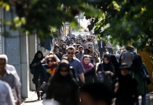 خوشبینانه‌ترین تحلیل از عملکرد دستگاه‌های مسئول –علی‌الخصوص معاونت امور زنان و خانواده ریاست جمهوری- این است که این دستگاه‌ها در تحلیل مسائل زنان دچار اختلال محاسباتی هستند و «سرنا را از سر گشاد آن می‌زنند»!