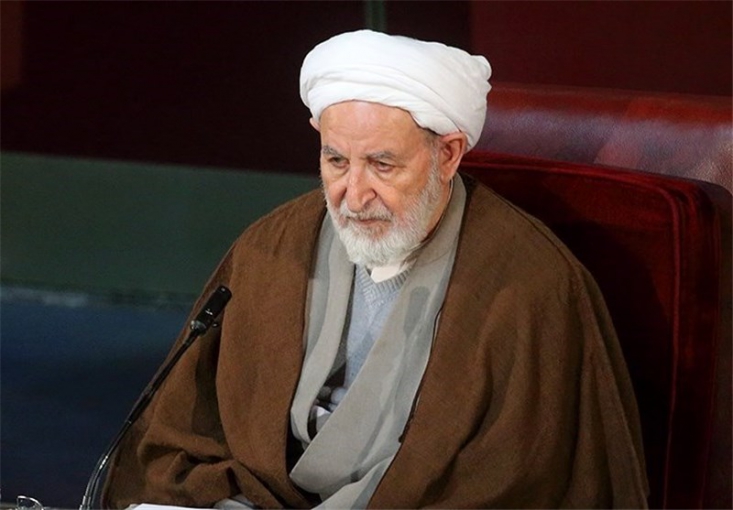 موسوی جوهره خود را معرفی کرد/ آیتالله یزدی در واکنش به نامه بیسلام هاشمی به رهبر انقلاب: نامه سرگشاده خبر از فتنهگری می داد/ چه کسی جز هاشمی بذر تردید در انتخابات را افشاند؟/ سکوت در فتنه، حمایت و طرفداری از جبهه مخالف انقلاب است در ایام غبارآلود فتنه، درحالی که برخی خواص روزه سکوت گرفته و اقدامات فتنه گران را محکوم نکردند، آیتالله یزدی از جمله کسانی بود که به صراحت، از همان روزهای نخست فتنه ۸۸ را محکوم کرد.