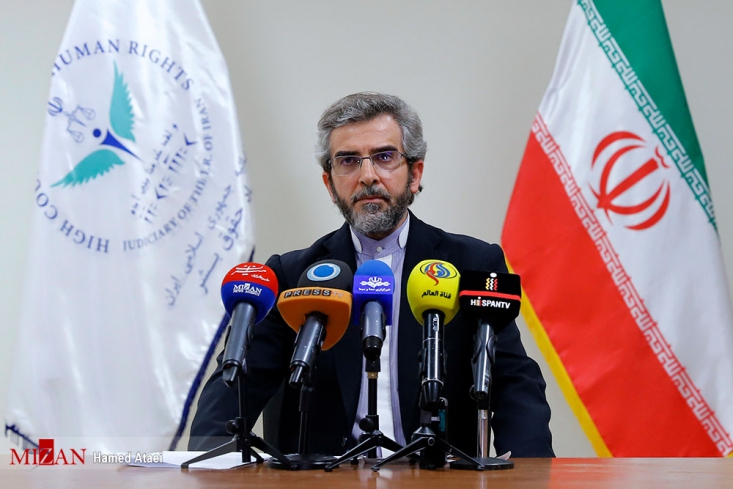 حامیان CFT، تروریستی ندانستن شهادت شهید فخریزاده از سوی اعضای FATF را چگونه توجیه میکنند؟/ غربیها تلاش میکنند روایت تأمینکننده منافع خود را به افکار عمومی القا کنند علی باقری گفت: حامیان داخلی پیوستن ایران به سی اف تی چگونه عدم موضعگیری کشورهای غربی عضو اف ای تی اف درباره ترور شهید فخریزاده به عنوان یک اقدام تروریستی از سوی آنها را توجیه میکنند؟