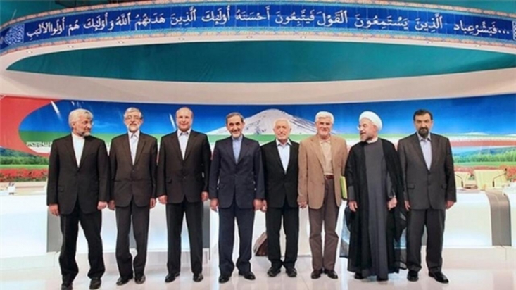مستند جنجالی «کلاه وحدت» منتشر شد این مستند با بازیگری محمدباقر قالیباف، سعید جلیلی، محسن رضایی، علی اکبر ولایتی و غلامعلی حدادعادل و هنرمندی حسن روحانی، به بررسی عملکرد و مواضع کاندیداهای انتخابات سال ۹۲ حول مسئله وحدت میپردازد.