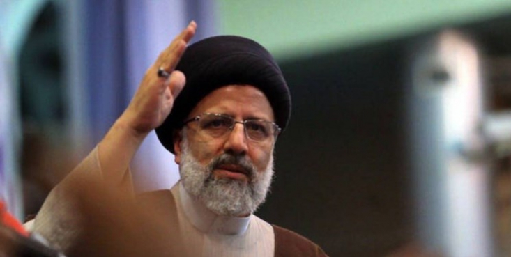 راهاندازی ستاد حامیان سیدابراهیم رئیسی در دانشگاه تهران/ جامعه اسلامی دانشجویان از آیتالله رئیسی اعلام حمایت کرد معتقدیم انتخاب یک رییس جمهور طراز انقلاب اسلامی، پیش نیاز شکل گیری دولت جوان و حزب اللهی است و بر همین اساس، ما سیدابراهیم رئیسی را گزینه اصلح انتخابات ریاست جمهوری معرفی می کنیم.
