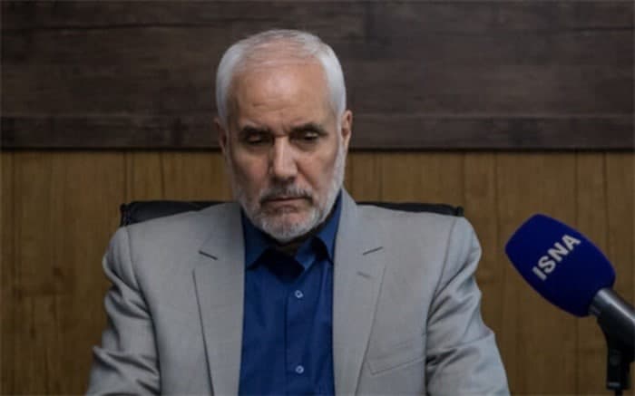 مهرعلیزاده همچنان چشم انتظار حمایت اصلاحطلبان اگر مهرعلیزاده کور سوی امیدی برای حمایت نهاد اجماعساز اصلاحطلبان از خود داشت، امروز دیگر به او ثابت شده که حمایت این تشکیلات را نخواهد داشت.